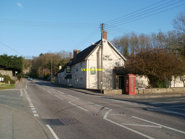 Photo 6"x4" Old Sodbury, The Dog Inn Old Sodbury c2010