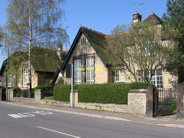 Photo 6"x4" Whaley Thorns - Village Hall Whaley Thorns c2010