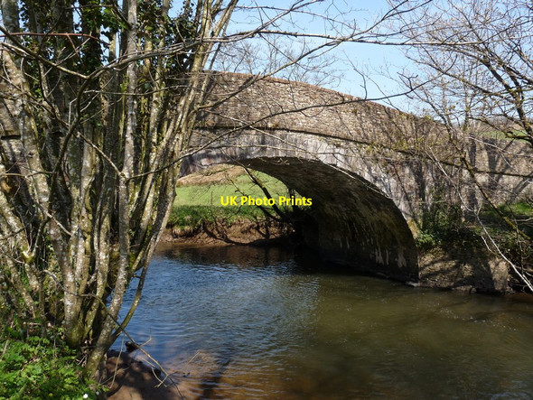 Photo 6"x4" Gidcott Mill Bridge as seen from downstream Shebbear c2010