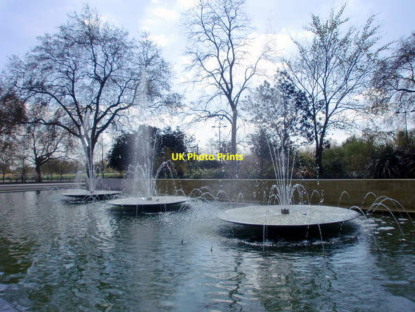 Photo 6"x4" Fountains, Marble Arch, London W1 Westminster c2010