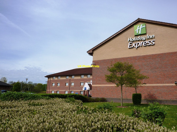 Photo 6"x4" Holiday Inn  Express, Taunton Taunton\/ST2324 c2010