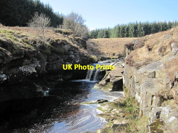 Photo 6"x4" Waterfall and Small Gorge on the River Irthing Gavelock Hill c2010