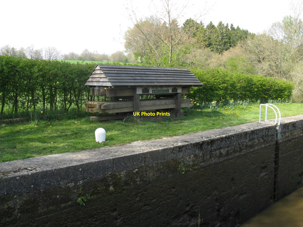 Photo 6"x4" Mooring bollard at Baldwin's Lock Loxwood c2010