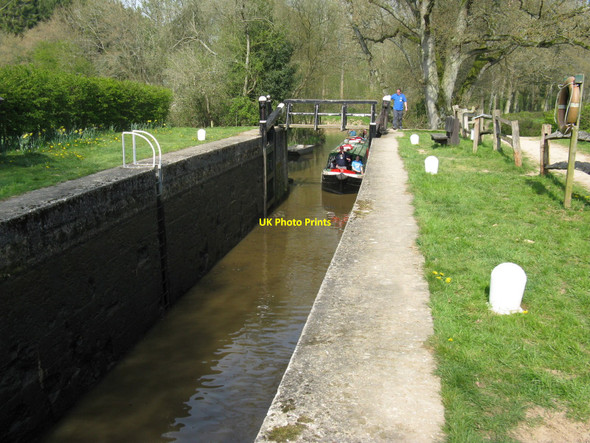 Photo 6"x4" Zachariah Keppel entering pound at Baldwin's Lock Loxwood c2010
