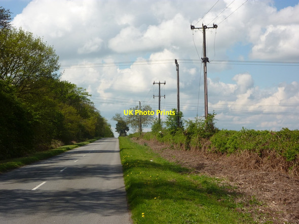 Photo 6"x4" Lane towards the A1 Barnby Moor c2010