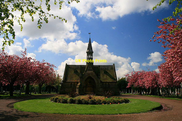 Photo 6"x4" The chapel in Long Eaton Cemetery Long Eaton c2010