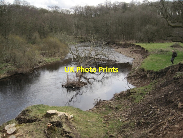 Photo 6"x4" River Irthing at Lanercost Lanercost c2010