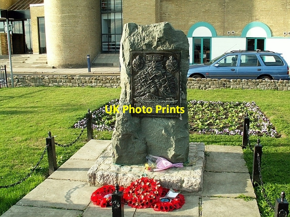 Photo 6"x4" RAF memorial on The Leas Folkestone c2009