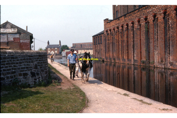 Photo 6"x4" Ashton Canal at Fairfield Droylsden c1979