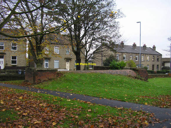 Photo 6"x4" Air Raid Shelter, Birkenshaw Cleckheaton c2009