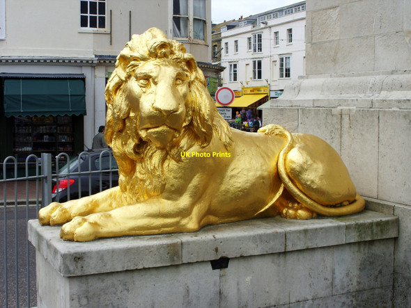 Photo 6"x4" George III's lion, Weymouth Weymouth\/SY6779 c2010