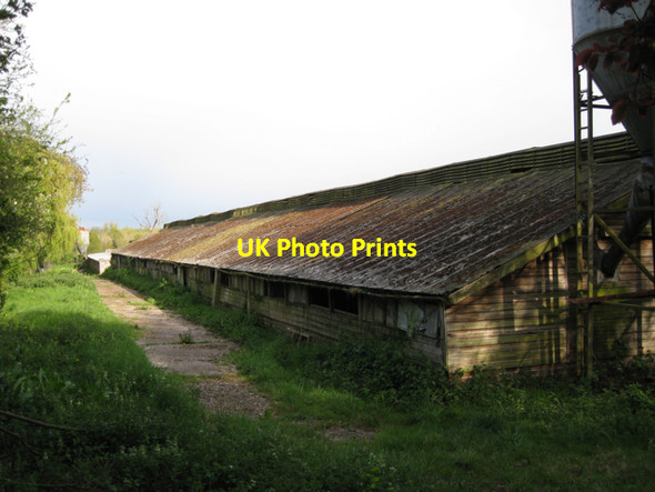 Photo 6"x4" Derelict broiler house Littleworth\/SP2363 c2010