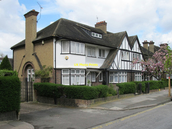Photo 6"x4" House with bifurcated chimney, Prince's Drive Acton\/TQ2080 c2010