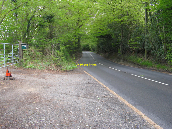 Photo 6"x4" A267 descending to Little London Heathfield\/TQ5821 c2010