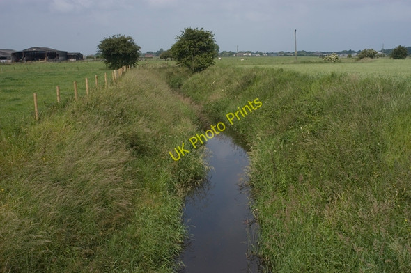 Photo 6"x4" The Pilling Water from Carr Bridge Eagland Hill c2009