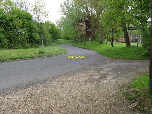 Photo 6"x4" Threestile Road nearing Knob Hill at Knob Hill Corner Warnham Horsham\/TQ1731 c2010