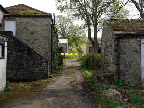 Photo 6"x4" Lane to Chapel Fell behind the Golden Lion. St John's Chapel Daddry Shield c2010