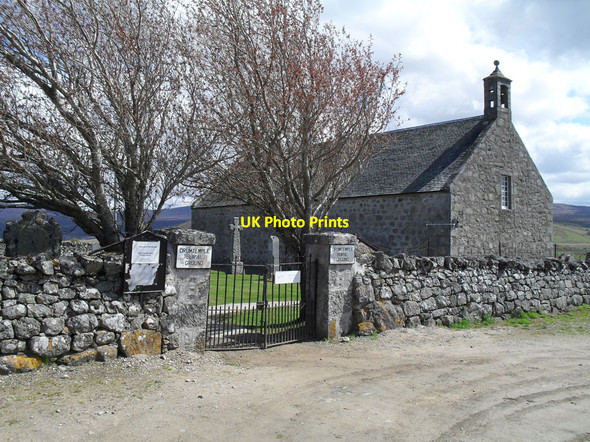 Photo 6"x4" Drumtemple graveyard and chapel Bunkegivie c2010