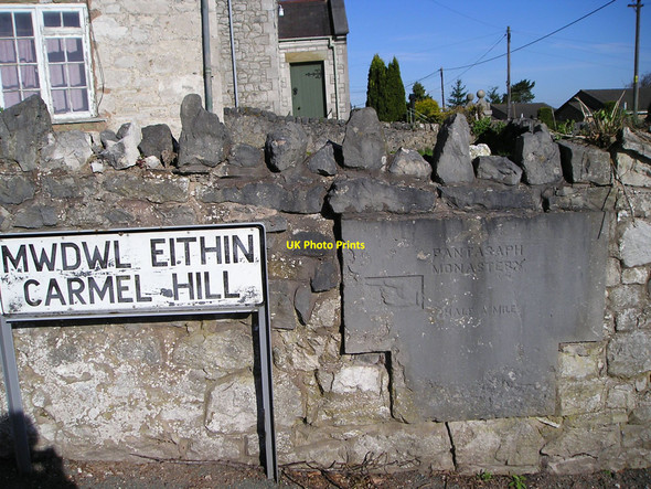 Photo 6"x4" Signs ancient and modern Mwdwl-eithin\/SJ1676 c2010