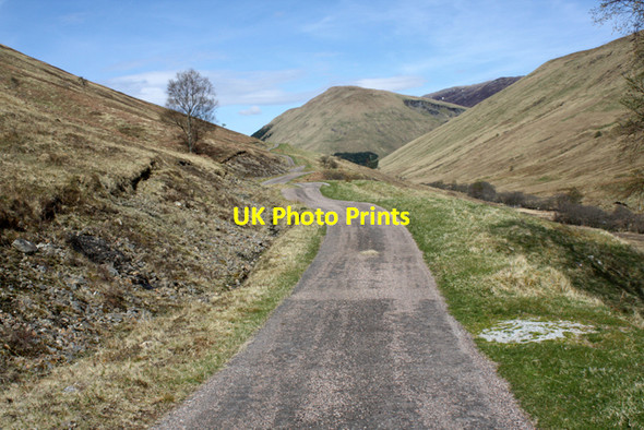 Photo 6"x4" Road in Glen Gloy River Gloy c2010