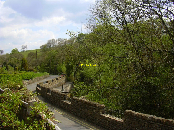 Photo 6"x4" Road to Blacko Barrowford c2010
