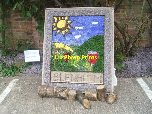 Photo 6"x4" Etwall well dressing 2010 at Blenheim House Burnaston c2010