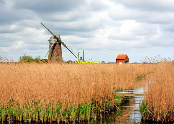 Photo 6"x4" Heigham Holmes Drainage Mill Damgate\/TG4519 c2010