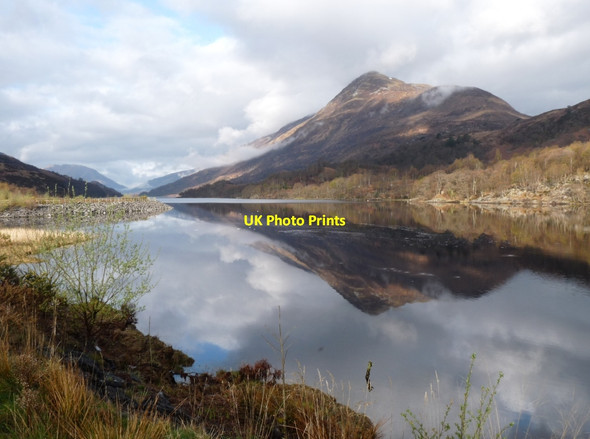 Photo 6"x4" Loch Leven and Beinn na Caillich Kinlochmore c2009