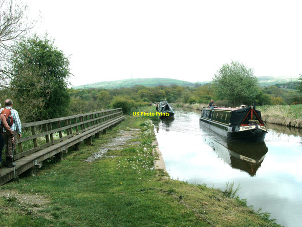 Photo 6"x4" Crossing the weir bridge on the Macclesfield Canal Bosley c2010
