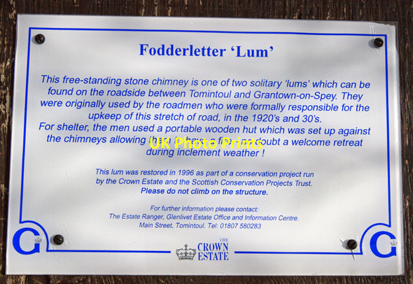 Photo 6"x4" Fodderletter Lum - roadside sign Bridge of Brown c2010