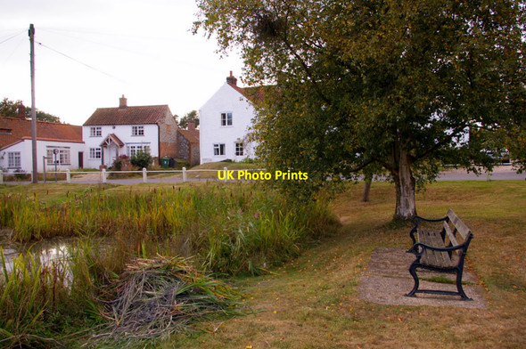 Photo 6"x4" Seat by Pond, Edgefield, Norfolk Edgefield\/TG0934 c2009