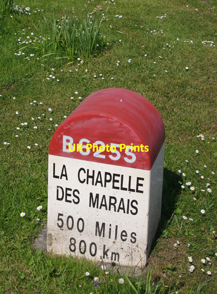 Photo 6"x4" French style milestone, Ingleton Ingleton\/SD6973 c2010
