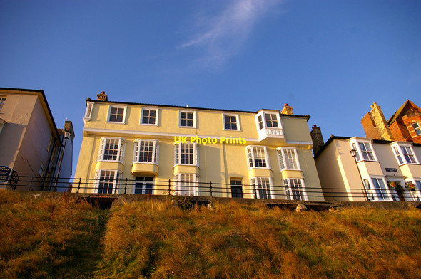 Photo 6"x4" Cliff top buildings, Cromer, Norfolk Cromer\/TG2142 c2009
