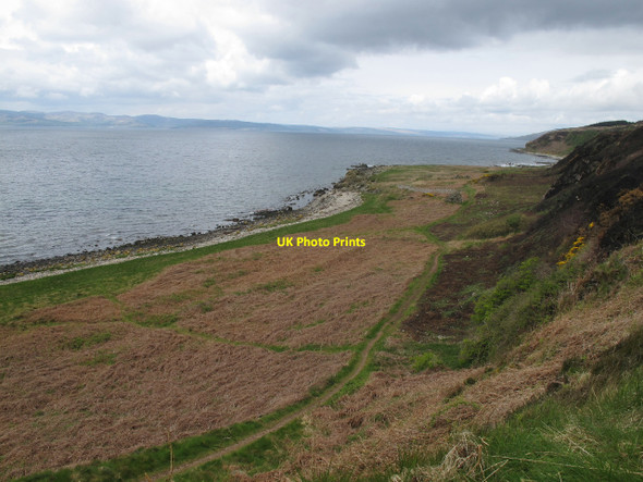 Photo 6"x4" Raised beach from The Doon Blackwaterfoot c2010