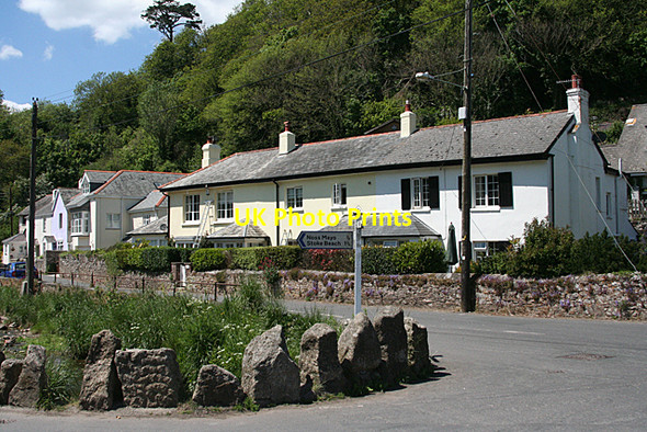 Photo 6"x4" Newton and Noss: houses at Bridgend Bridgend\/SX5548 c2010