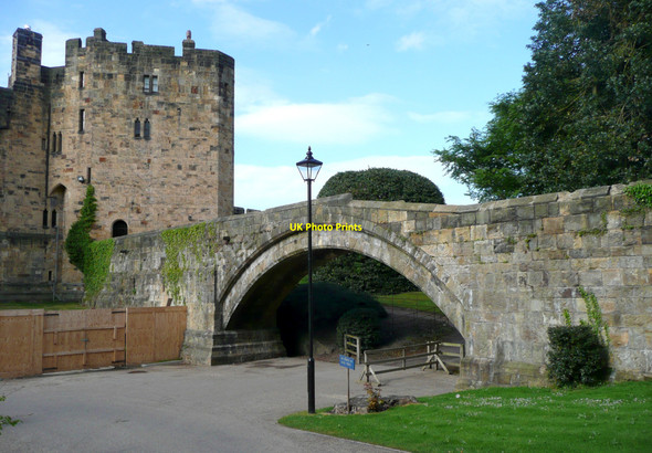 Photo 6"x4" Bridge into the keep, Alnwick Castle Alnwick c2010