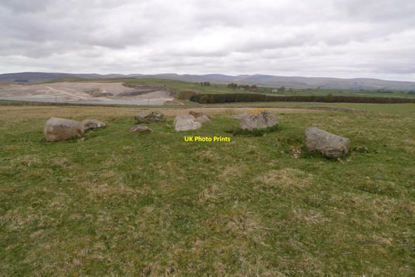 Photo 6"x4" Cairn circle Hardendale c2010