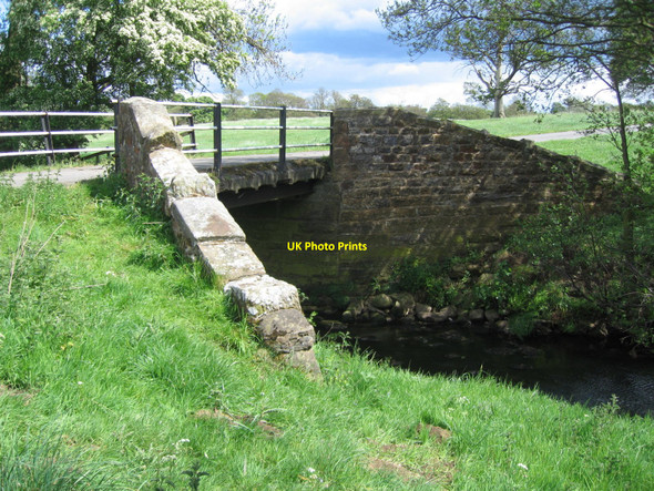 Photo 6"x4" Bridge over the river Laver Kirkby Malzeard c2010