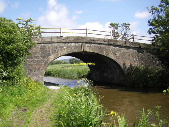Photo 6"x4" Bridge 69 on Lancaster Canal Cabus c2010