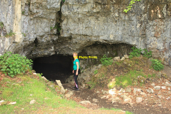 Photo 6"x4" Yordas Cave Entrance Chapel-le-Dale c2010