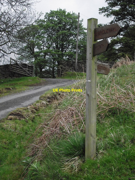 Photo 6"x4" Footpath And Bridleway Sign Ainthorpe c2010