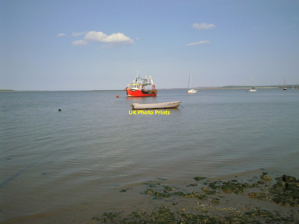Photo 6"x4" Evening sunlight on The Swale Oare\/TR0062 c2010