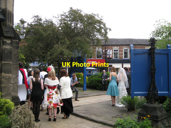 Photo 6"x4" St Mary's Church, Cheadle, after a wedding Cheadle\/SJ8688 c2010