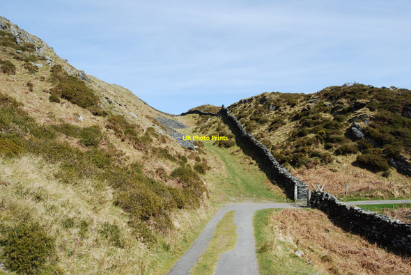 Photo 6"x4" Boundary stone dyke Barmouth\/Abermaw c2010