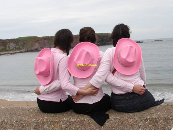 Photo 6"x4" Pretty in Pink Eyemouth c2010