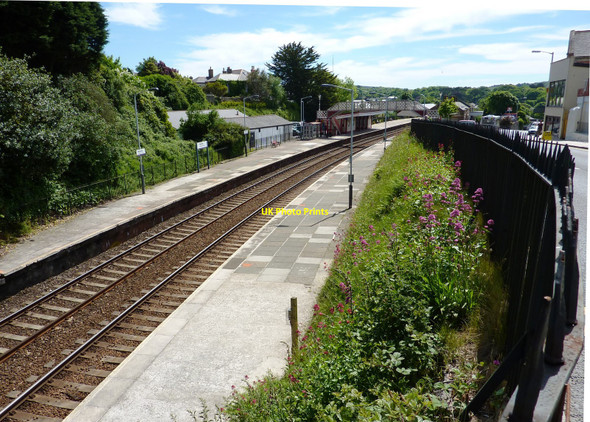 Photo 6"x4" Looking downline, Redruth Station Redruth c2010