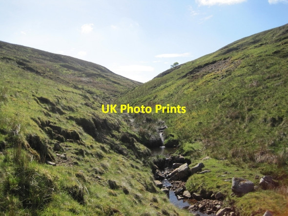 Photo 6"x4" Glen Burn below The Bog Three Pikes\/NY6351 c2010