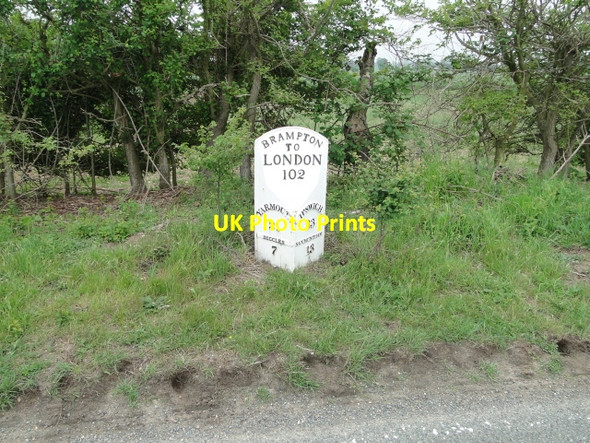 Photo 6"x4" Cast iron Milepost Uggeshall c2010