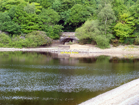 Photo 6"x4" Anglezarke Reservoir from Knowsley Embankment Adlington\/SD6013 c2010