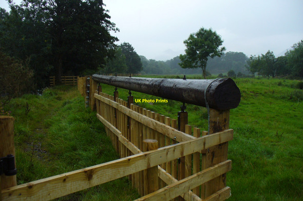 Photo 6"x4" Gates near River Derwent Keswick\/NY2623 c2008